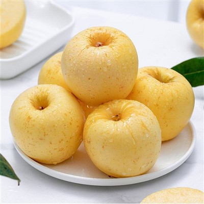 Kremowe jabłko Fuji